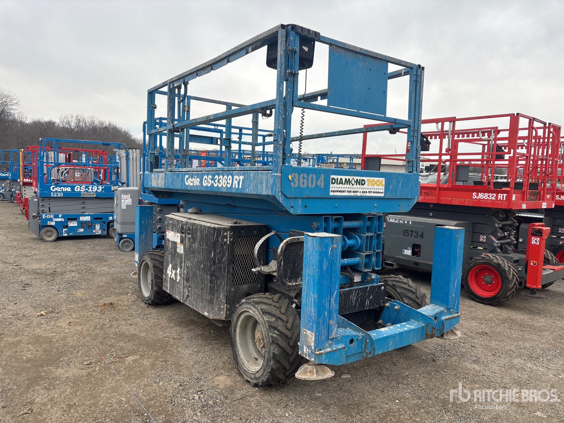 General Appearance with Picture, Left Rear Corner