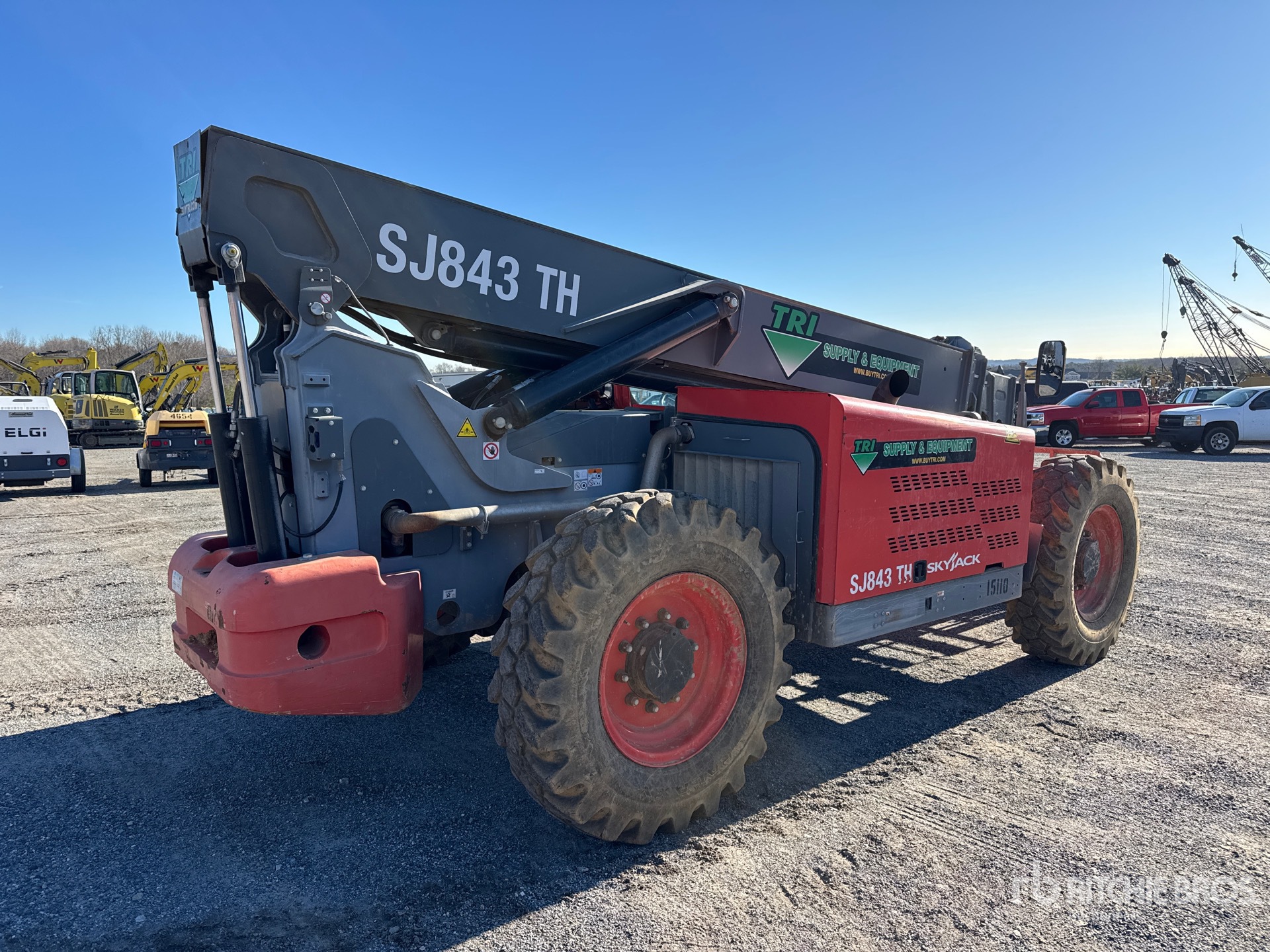 General Appearance with Foto, angolo anteriore sinistro