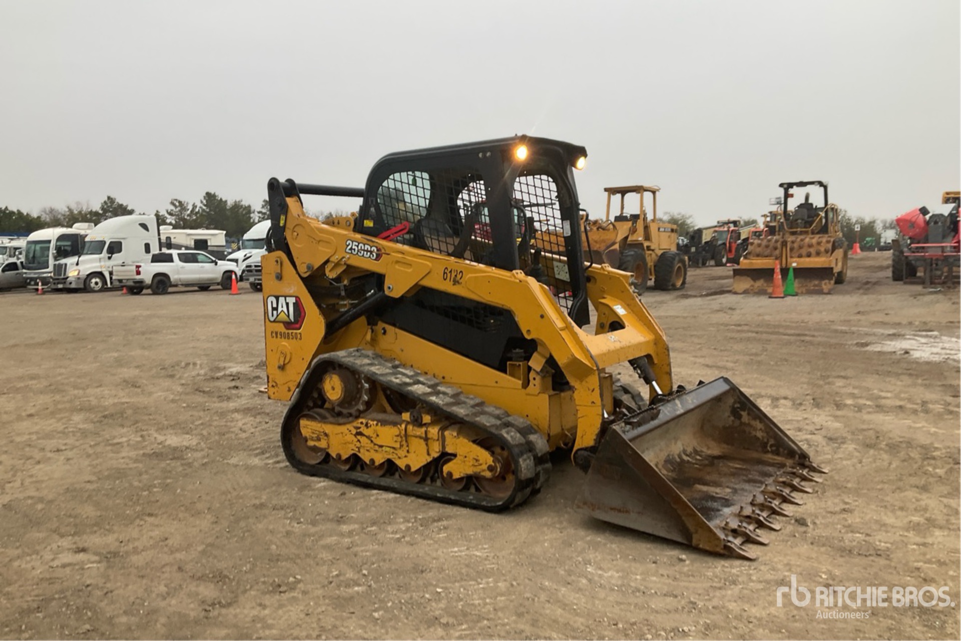 General Appearance with Picture, Right Front Corner