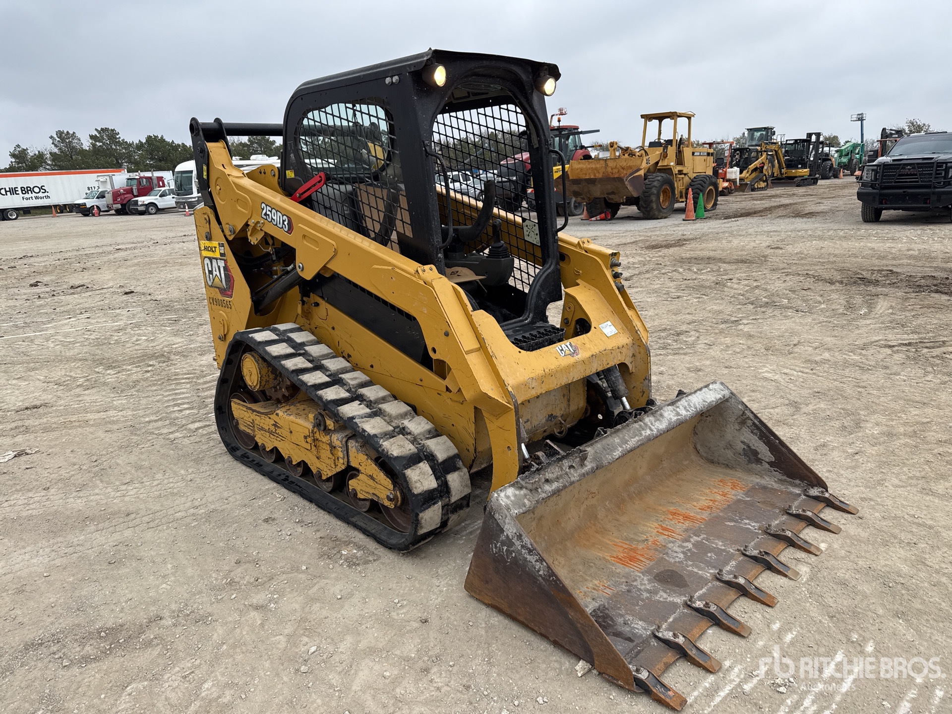 General Appearance with Picture, Right Front Corner