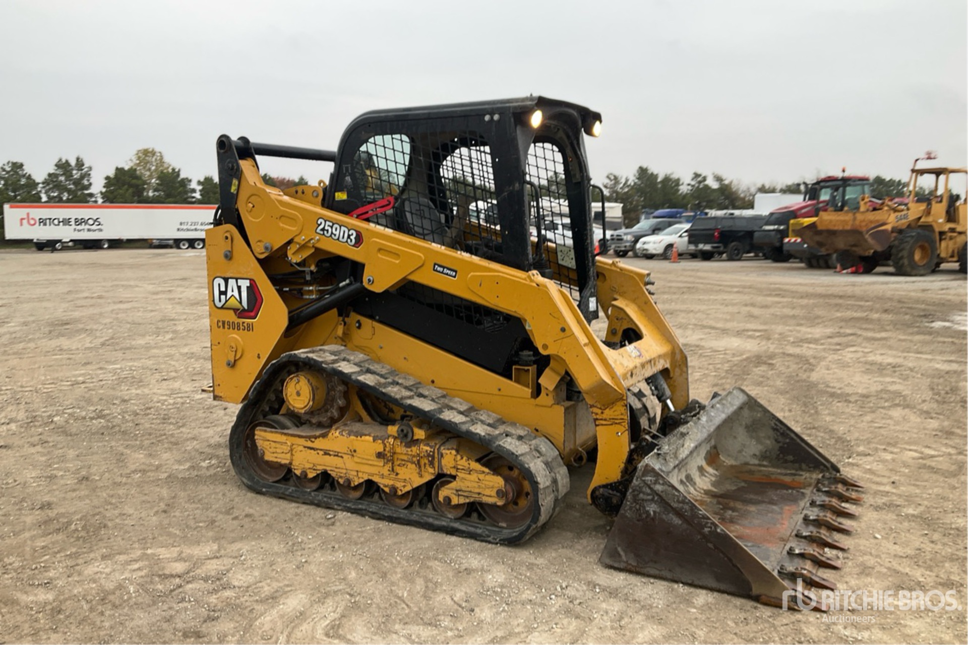 General Appearance with Picture, Right Front Corner