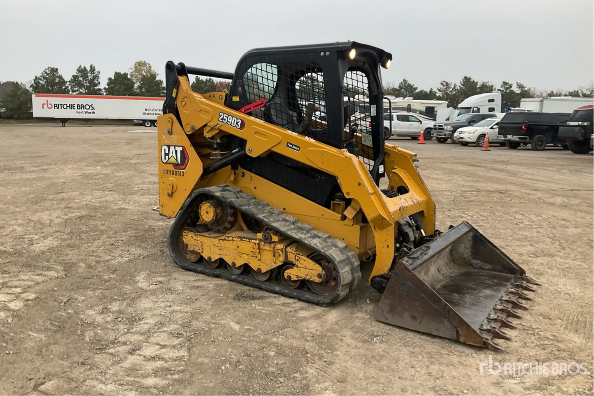 General Appearance with Picture, Right Front Corner