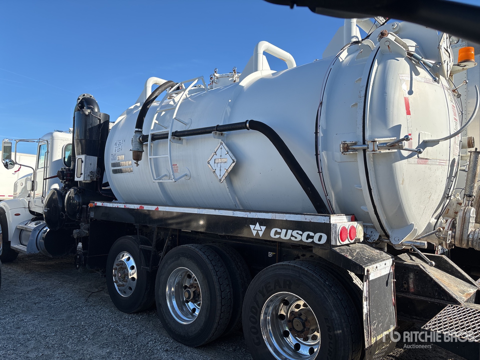 General Appearance with Imagen: esquina trasera izquierda