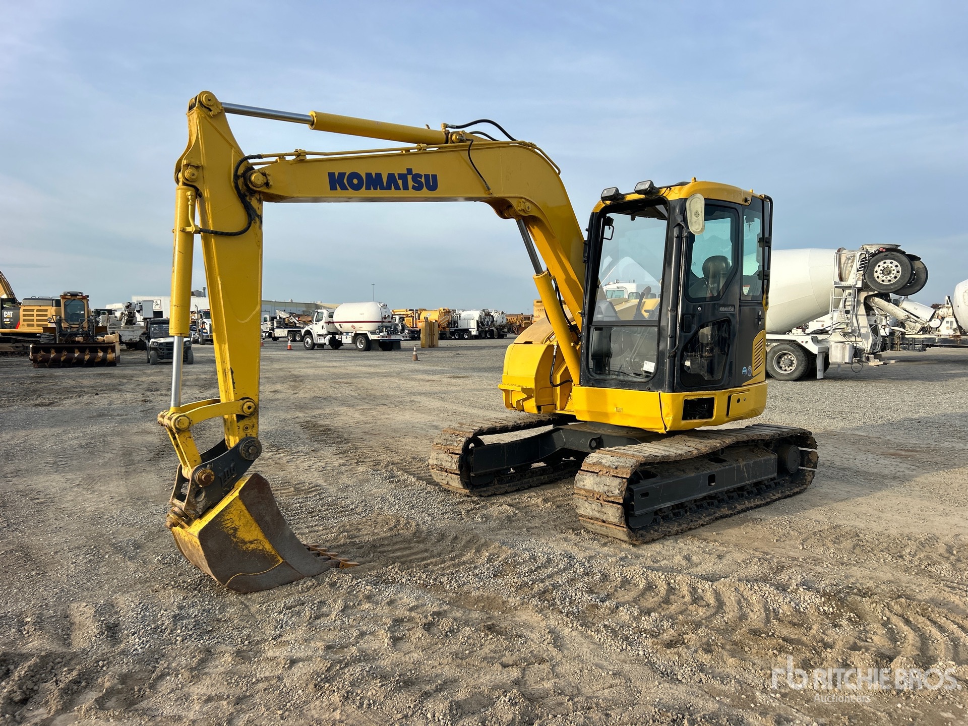 General Appearance with Featured Photo