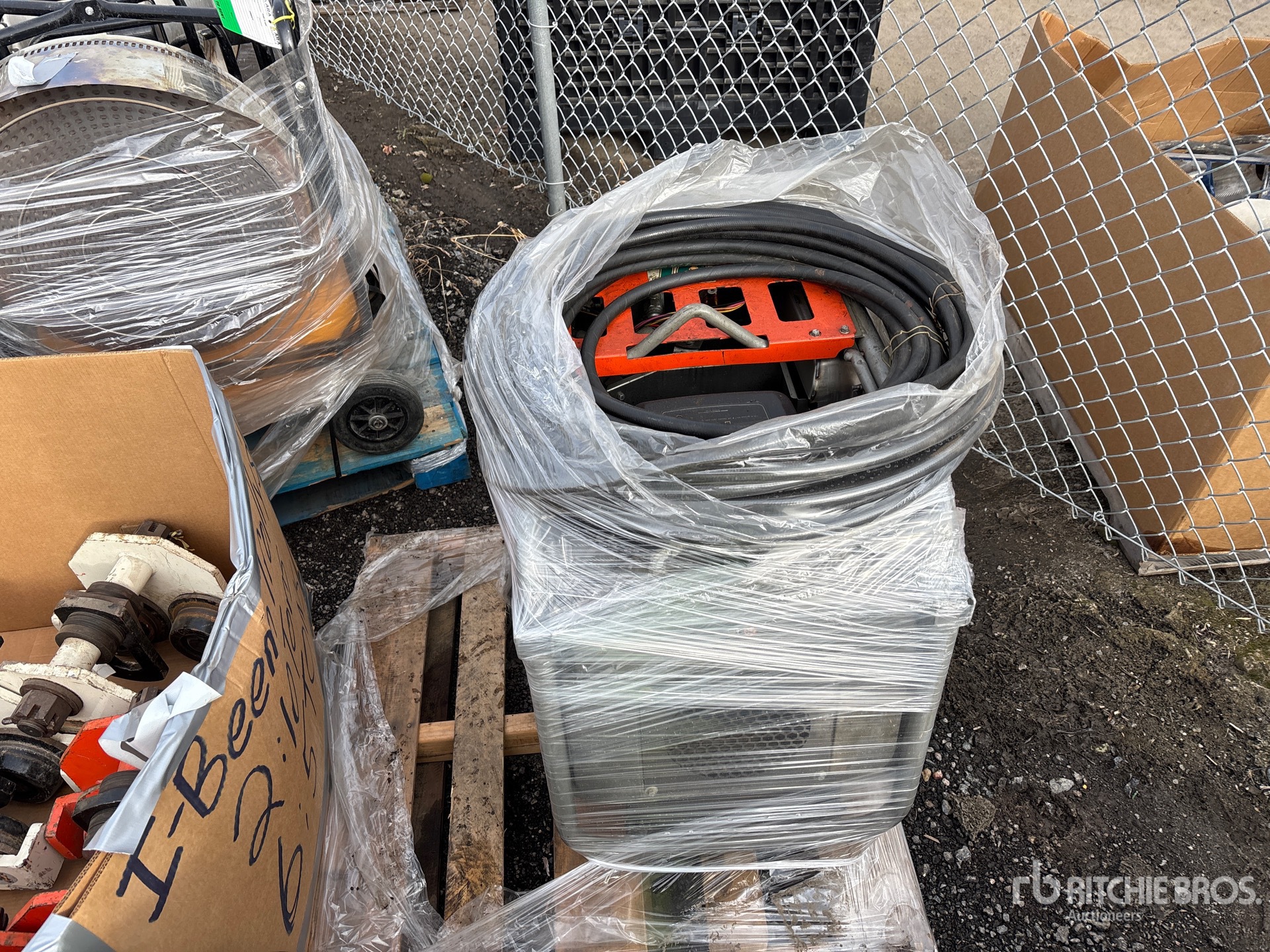 Aspect général with Image, coin avant droit