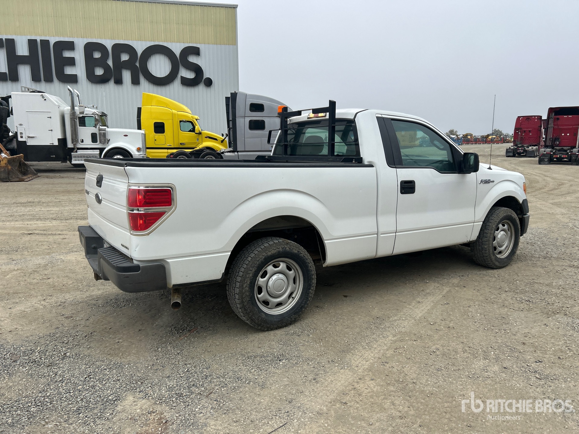 General Appearance with Picture, Right Rear Corner