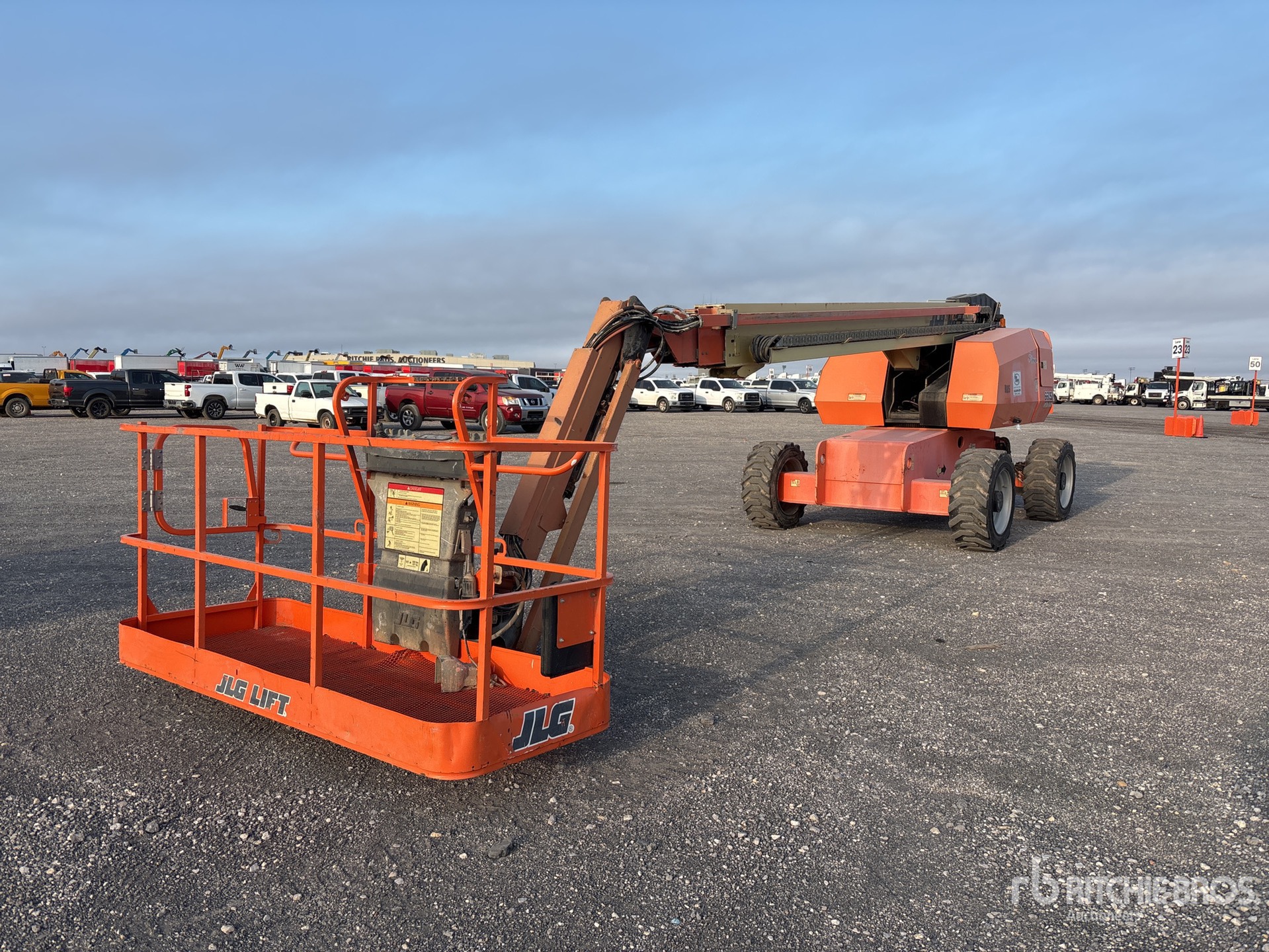 General Appearance with Featured Photo