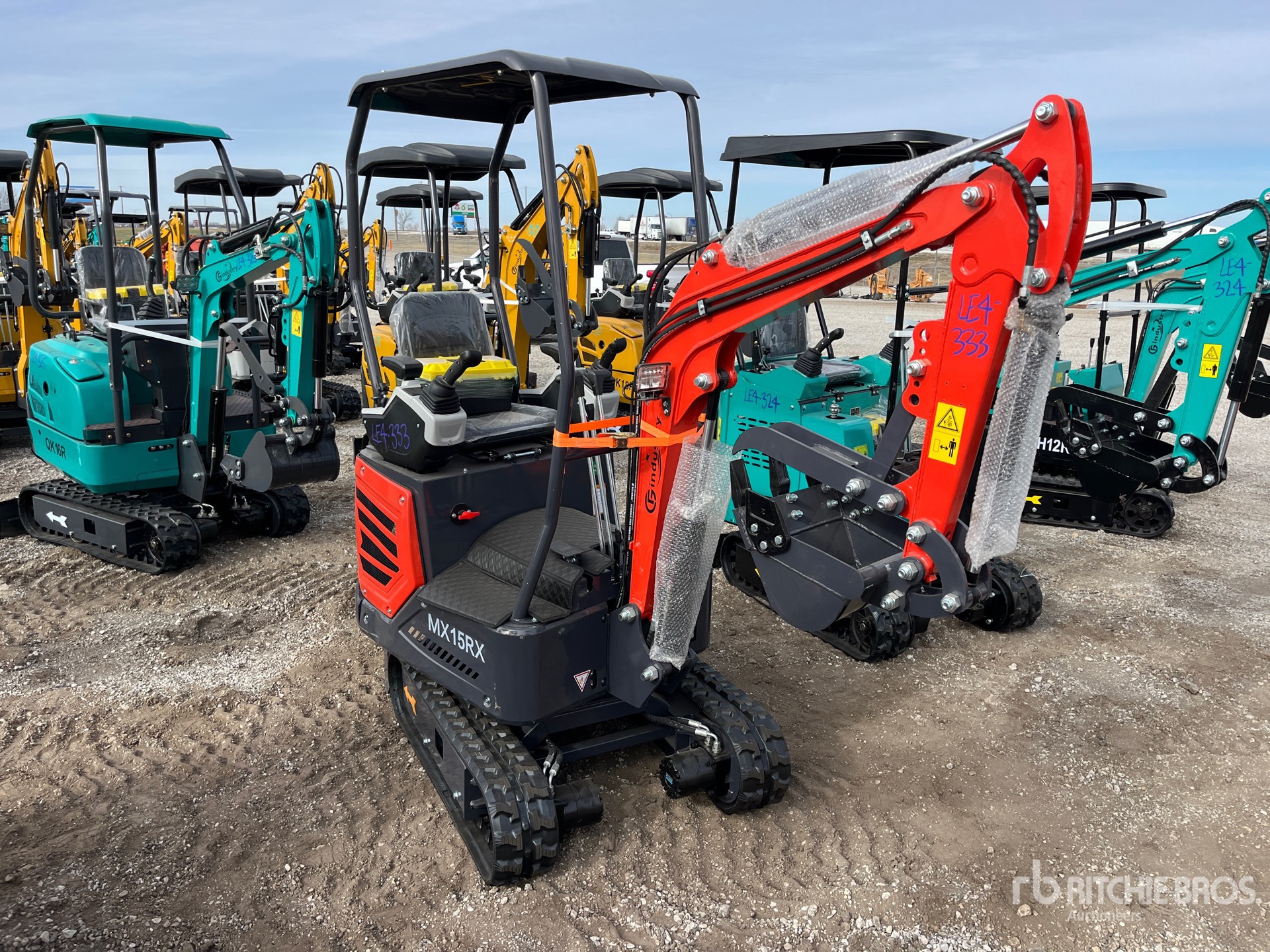 General Appearance with Picture, Right Front Corner