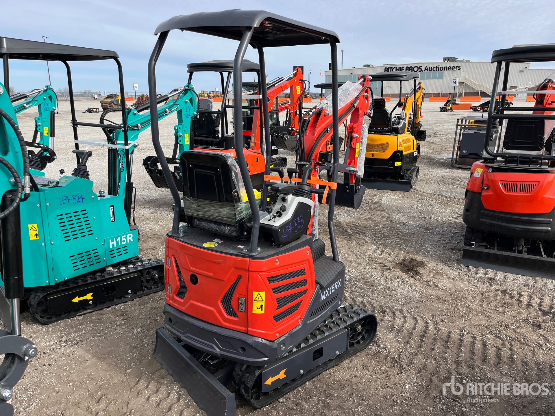 General Appearance with Picture, Right Rear Corner