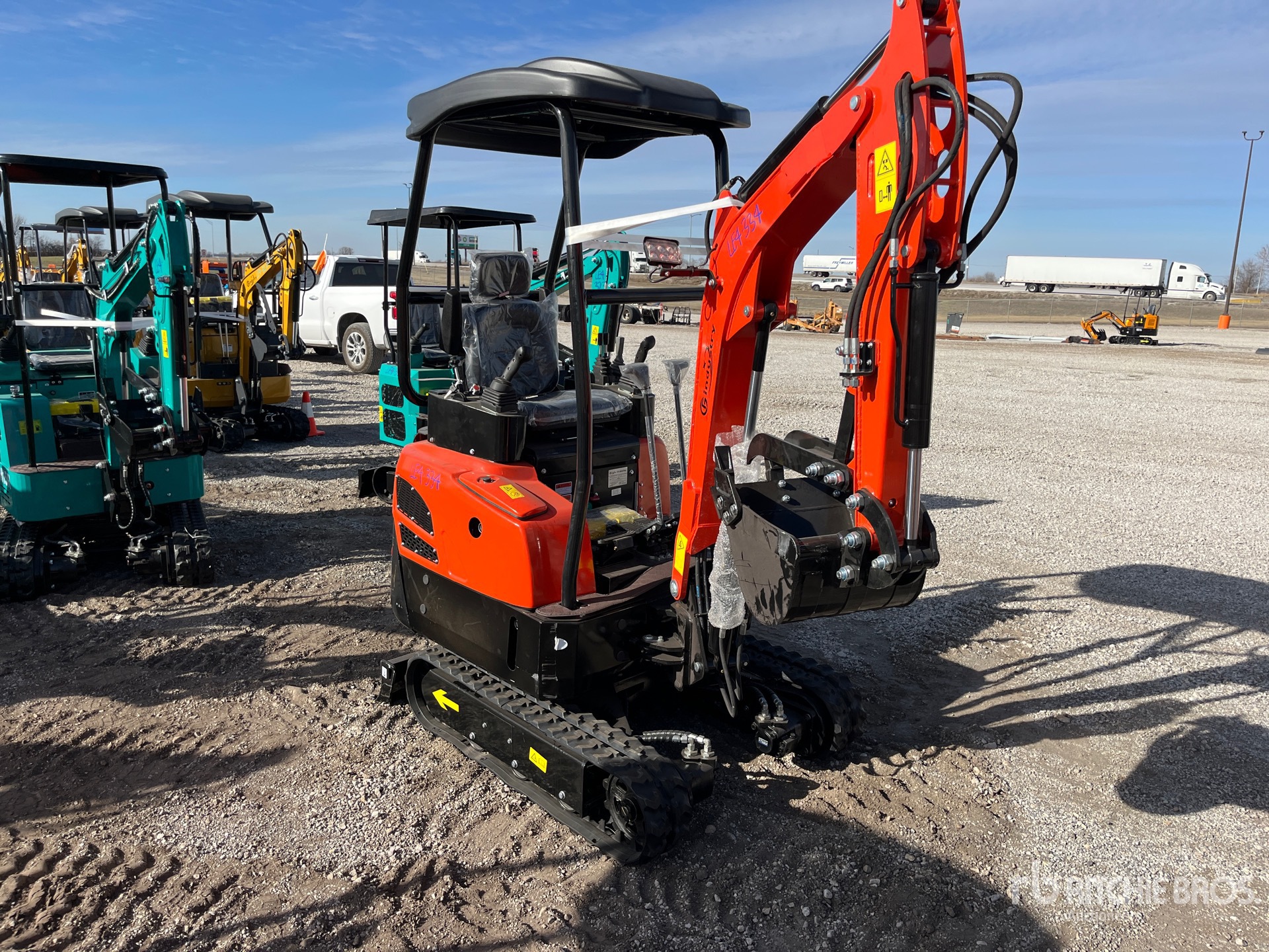 General Appearance with Picture, Right Front Corner