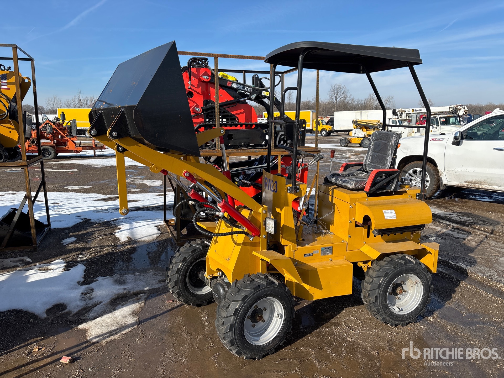 General Appearance with Picture, Left Front Corner