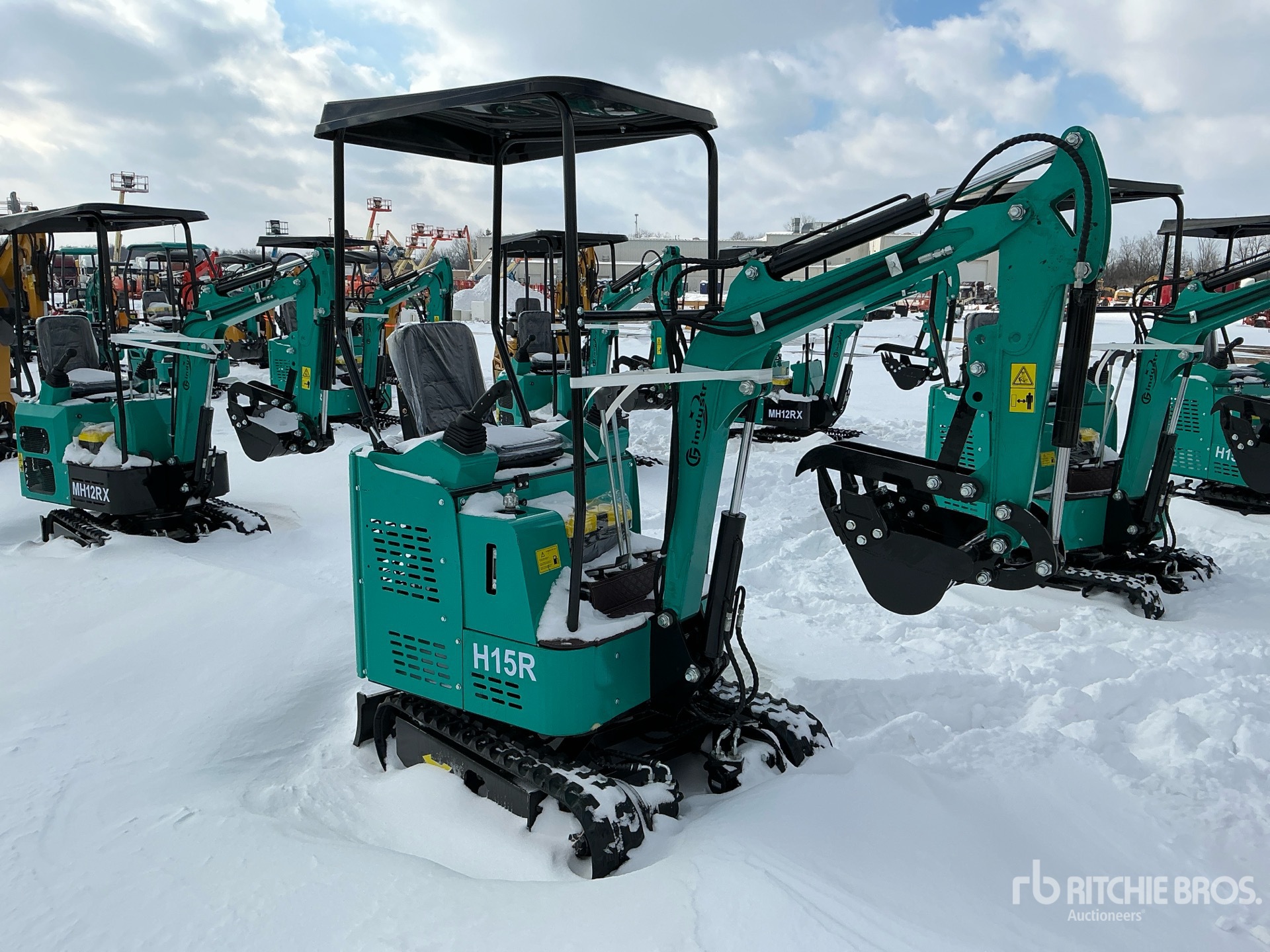 General Appearance with Picture, Right Front Corner