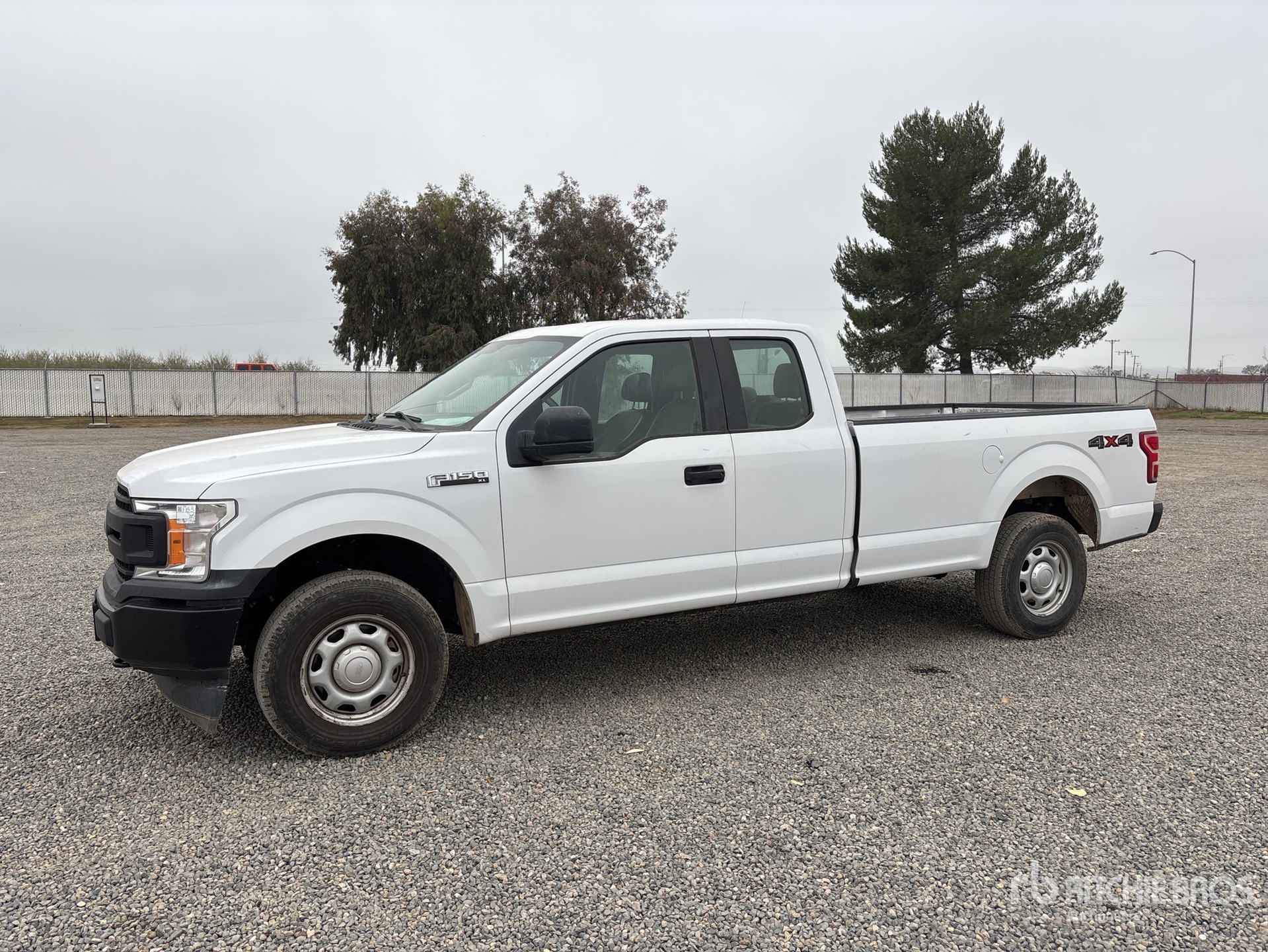 General Appearance with Featured Photo