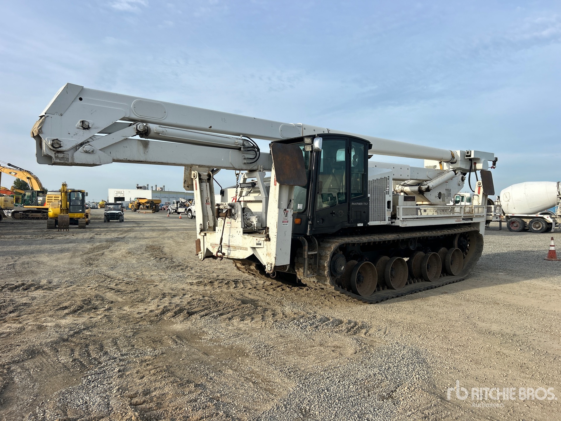 General Appearance with Featured Photo