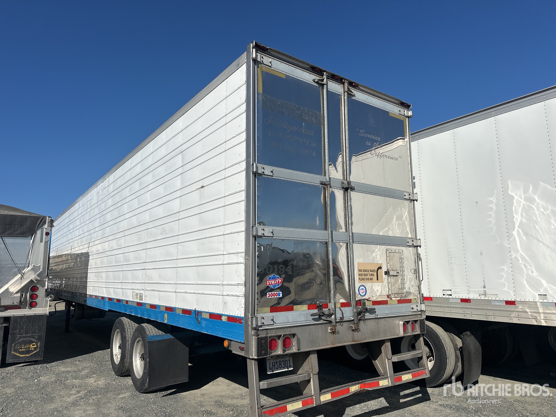 General Appearance with Foto, angolo posteriore sinistro