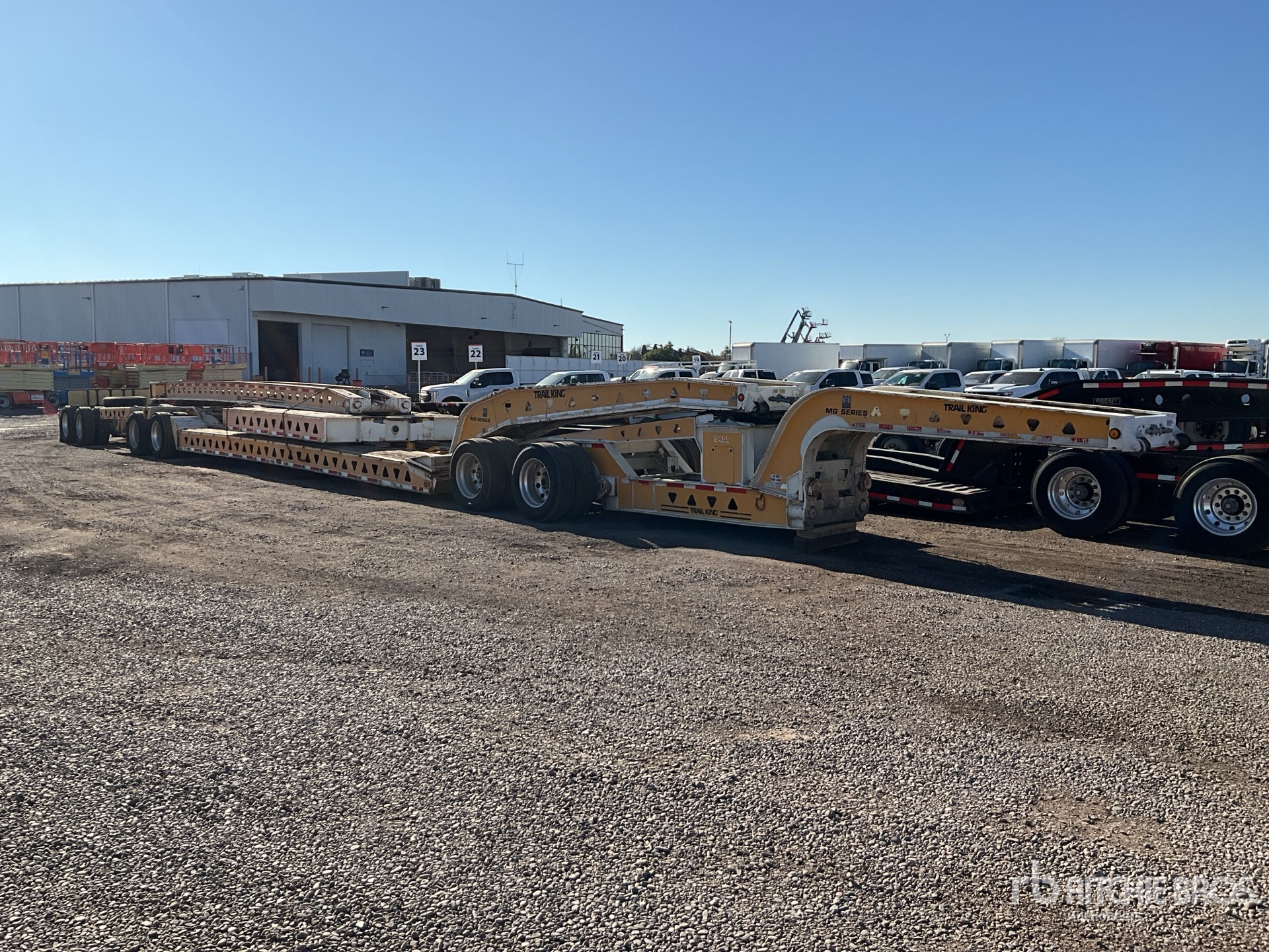 General Appearance with Featured Photo