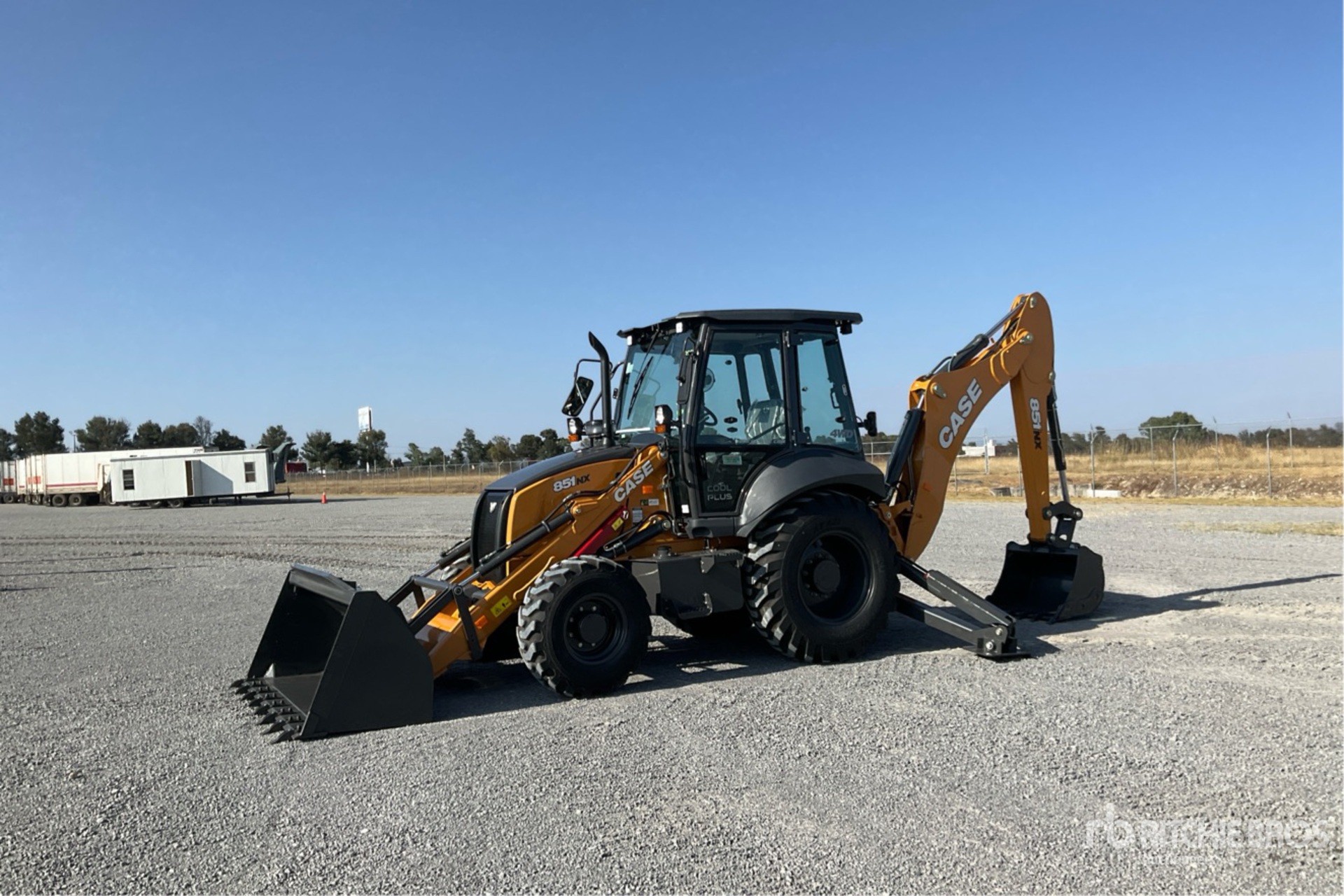 General Appearance with Foto, angolo anteriore sinistro