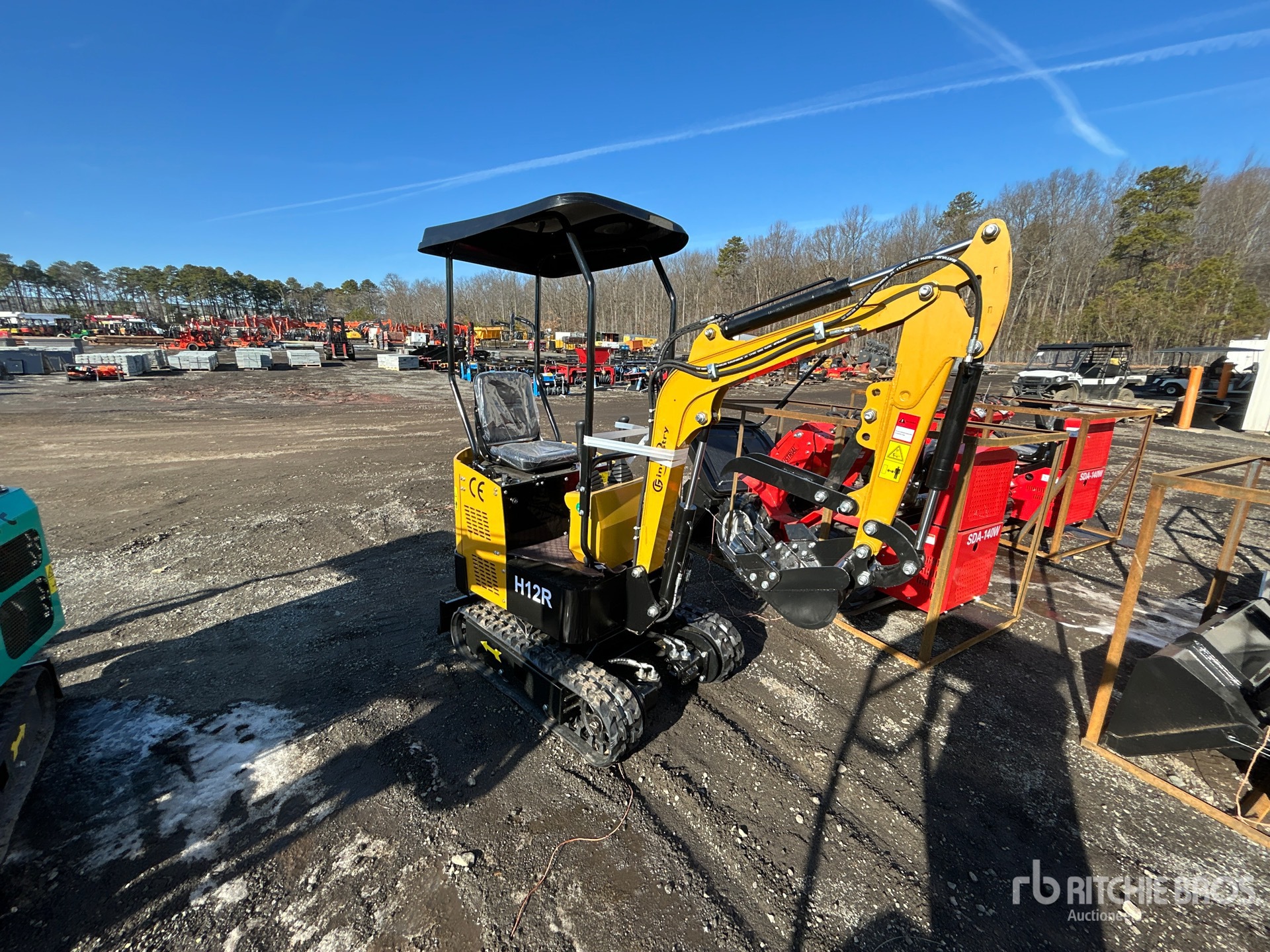 General Appearance with Picture, Right Front Corner