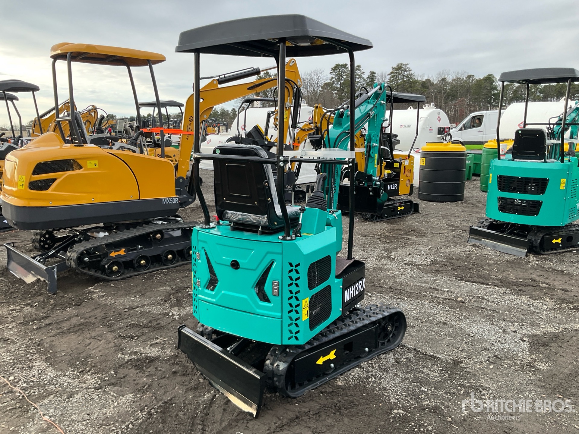 General Appearance with Picture, Right Rear Corner