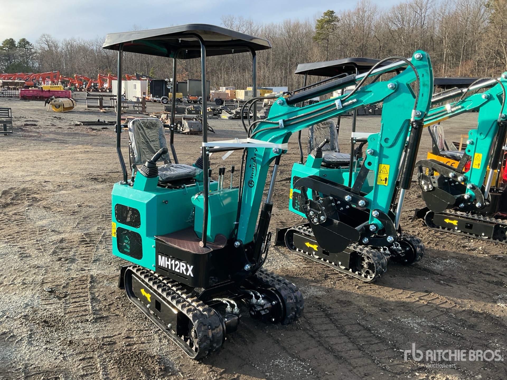 General Appearance with Picture, Right Front Corner