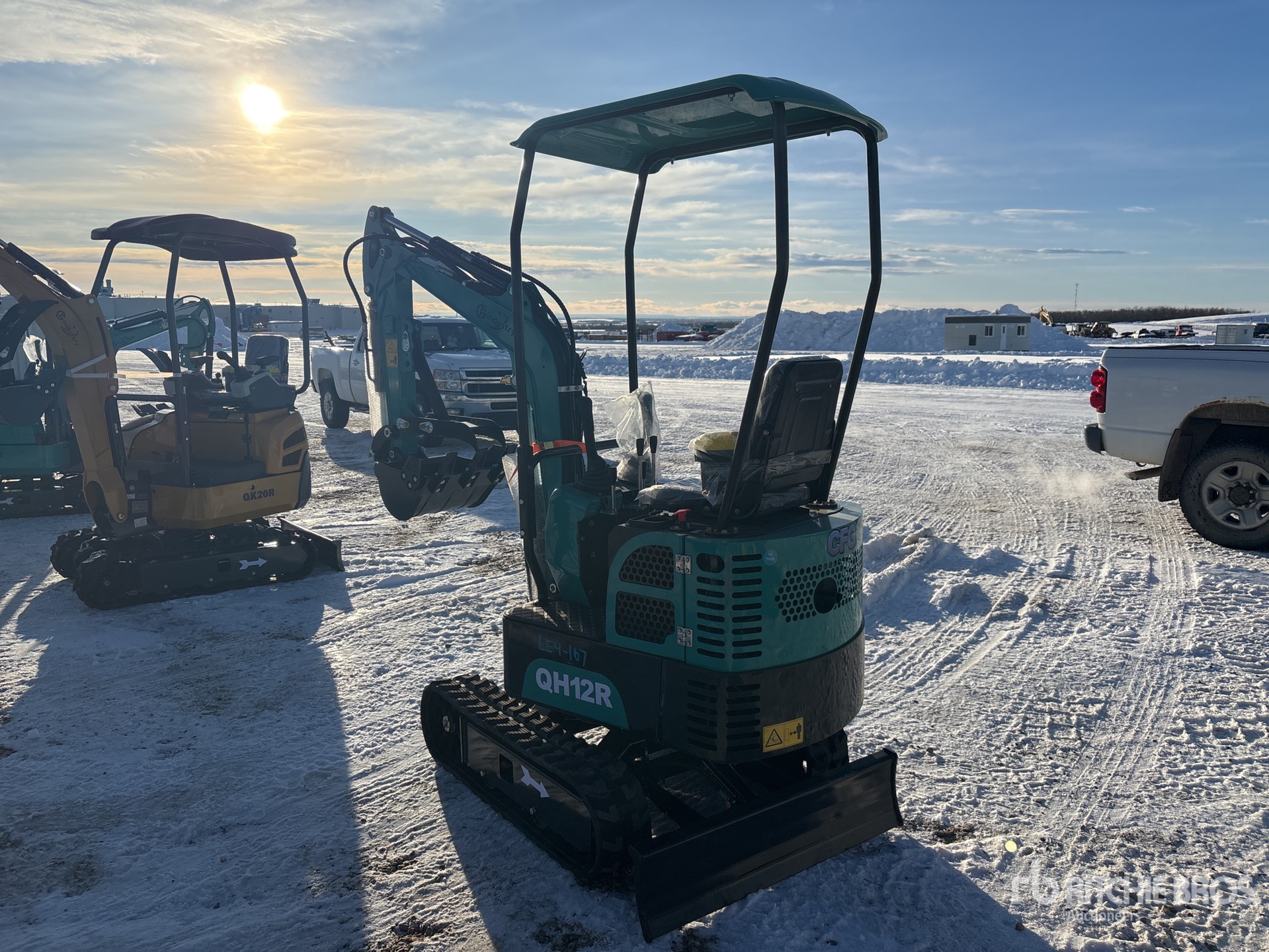 Aspect général with Image, coin arrière gauche