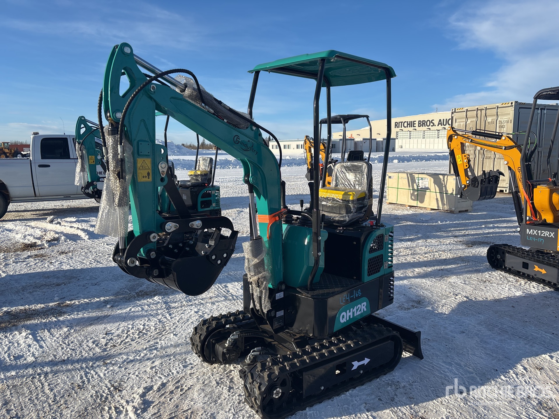 General Appearance with Picture, Left Front Corner