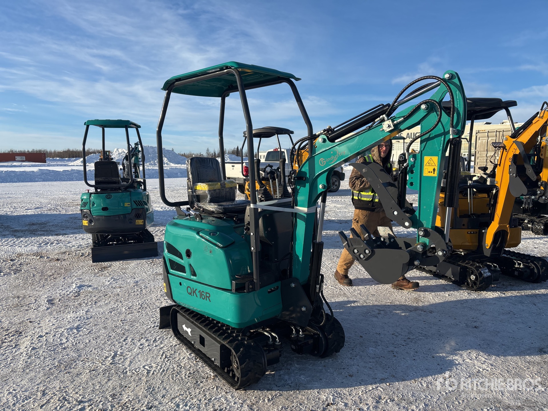 General Appearance with Picture, Right Front Corner