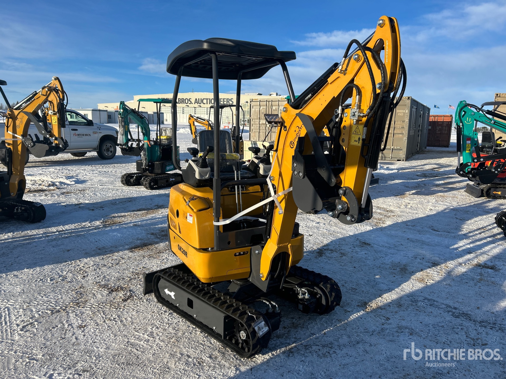 General Appearance with Picture, Right Front Corner