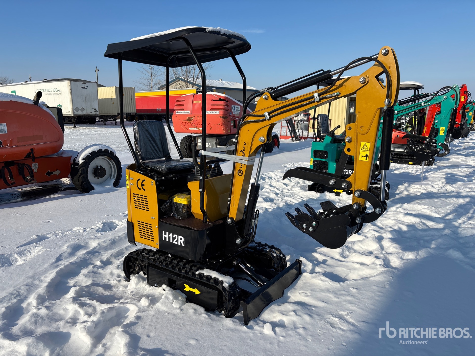 General Appearance with Picture, Right Front Corner