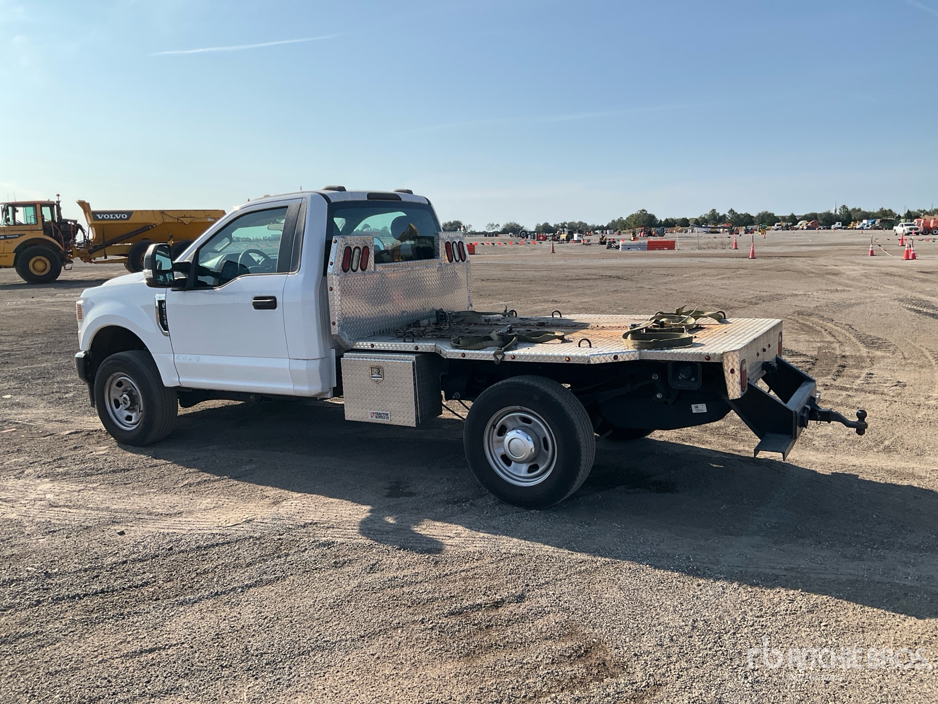 General Appearance with Imagen: esquina trasera izquierda