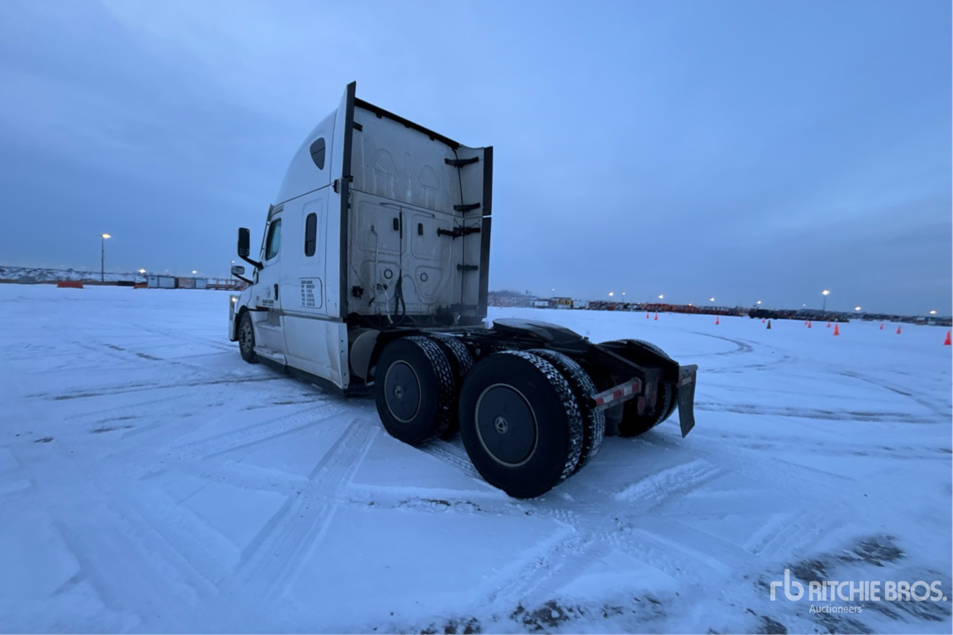 General Appearance with Image, coin arrière gauche