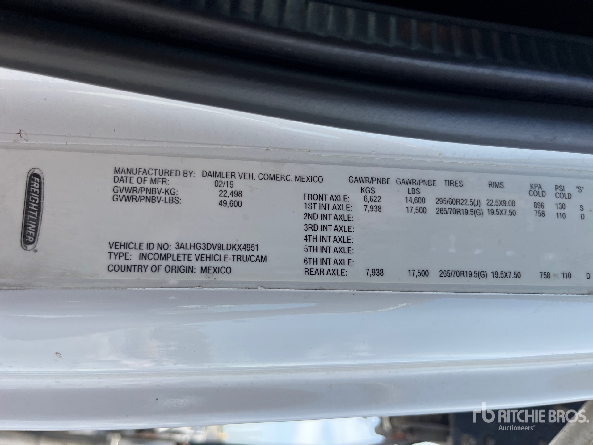 General Appearance with Serial Number / VIN