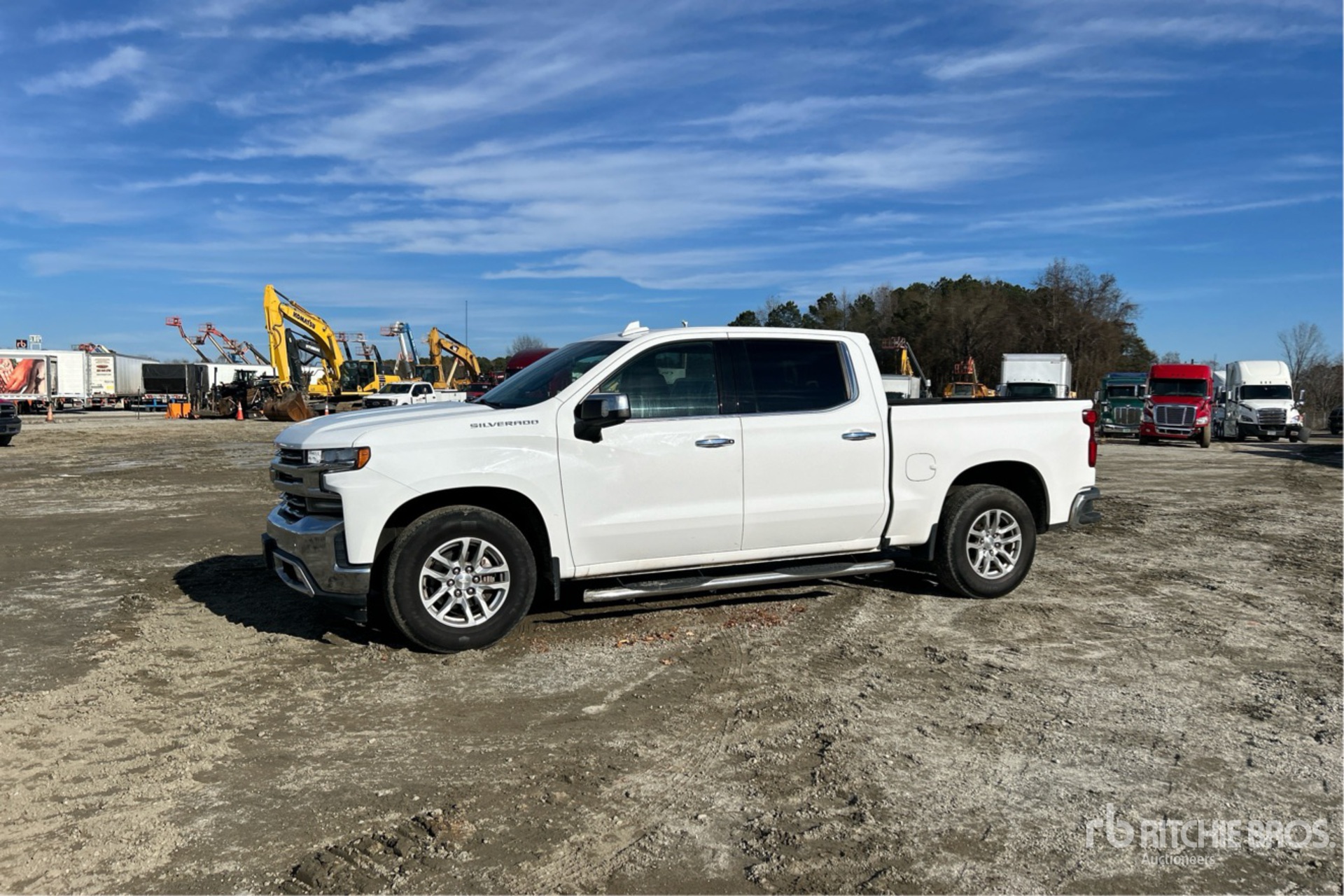 General Appearance with Foto, angolo anteriore sinistro