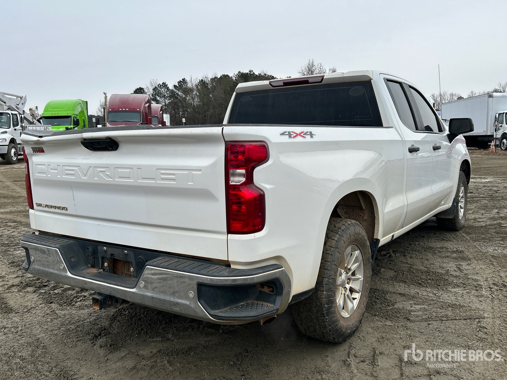 General Appearance with Foto, angolo anteriore sinistro