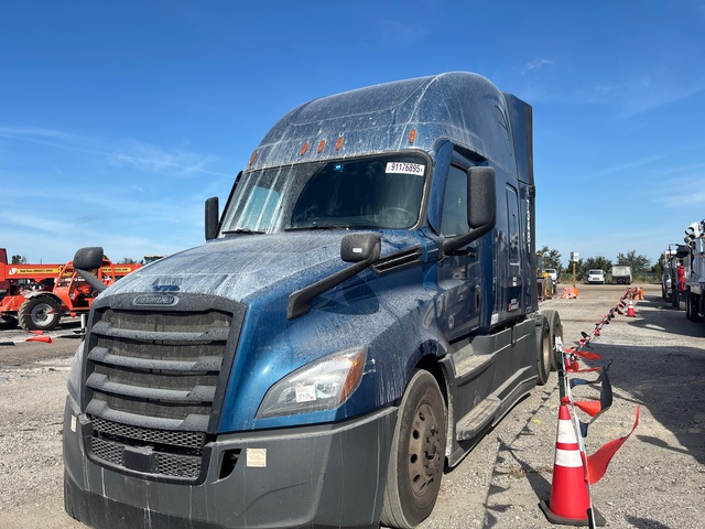2021 Freightliner Cascadia 126 T/A Sleeper Truck Tractor