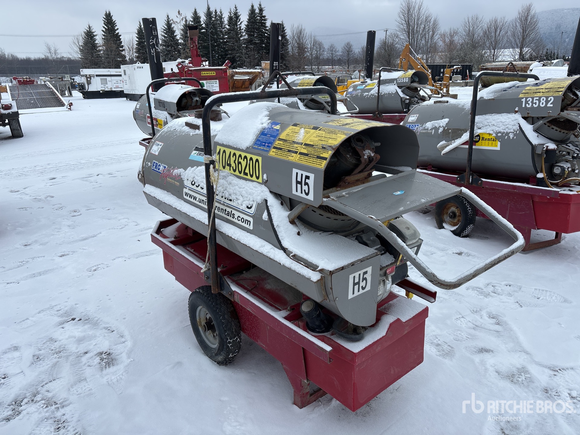 General Appearance with Picture, Left Front Corner