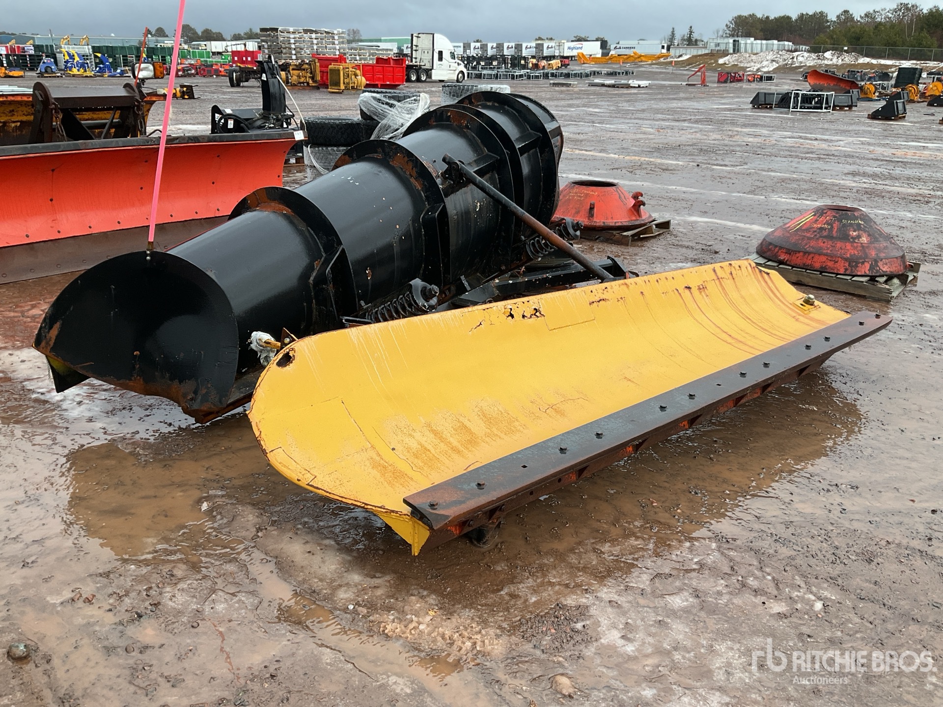 General Appearance with Imagen: esquina trasera izquierda