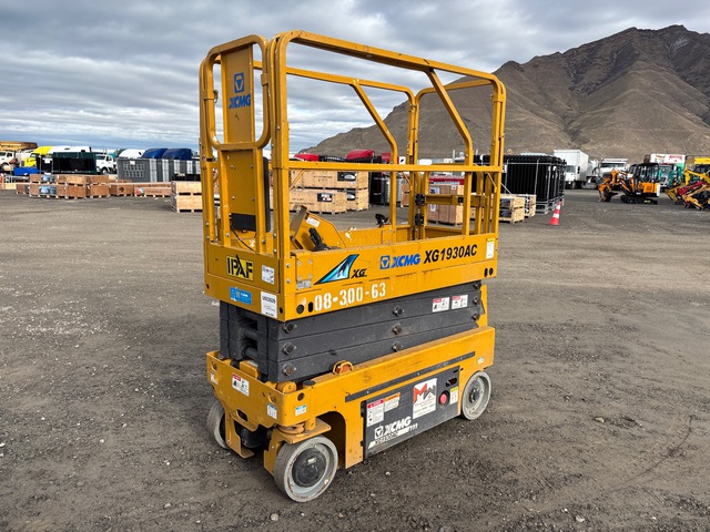 2023 XCMG XG1930AC Electric Scissor Lift