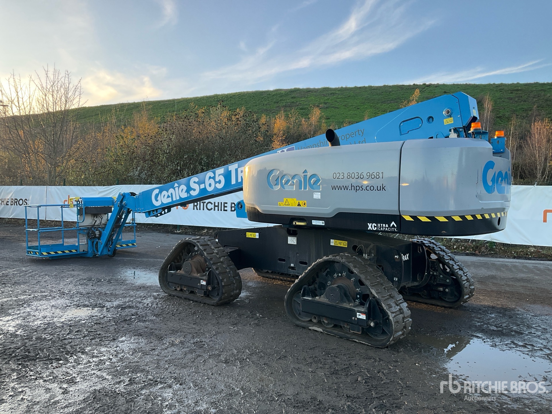 General Appearance with Bild, Ecke hinten links