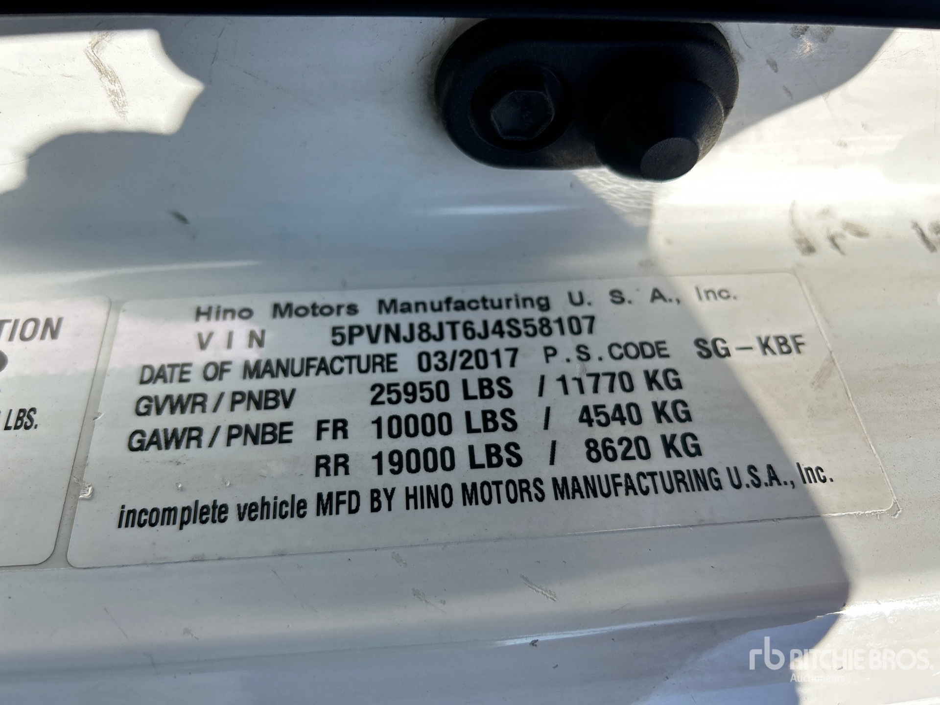 General Appearance with Serial Number / VIN