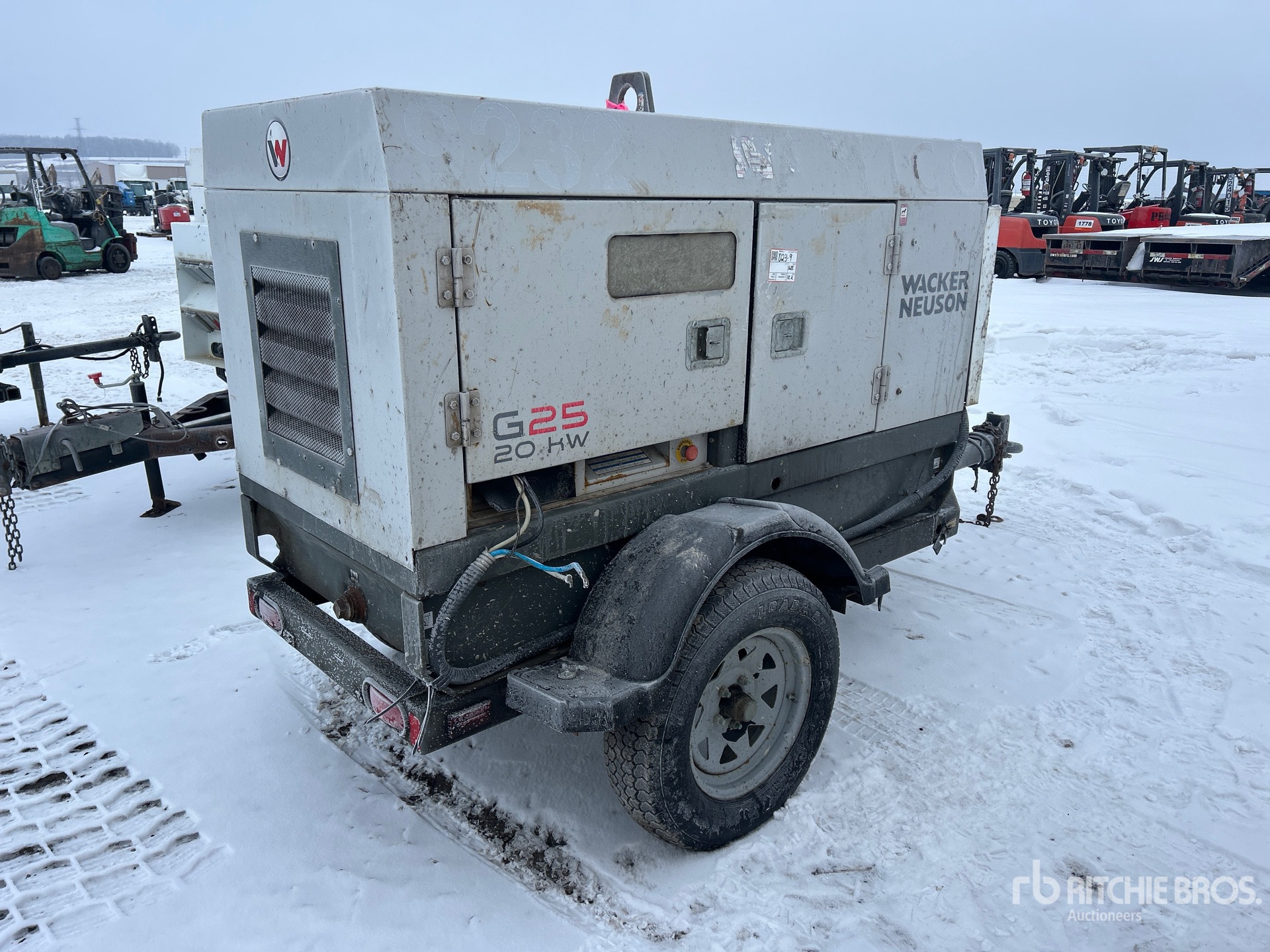 General Appearance with Picture, Right Rear Corner