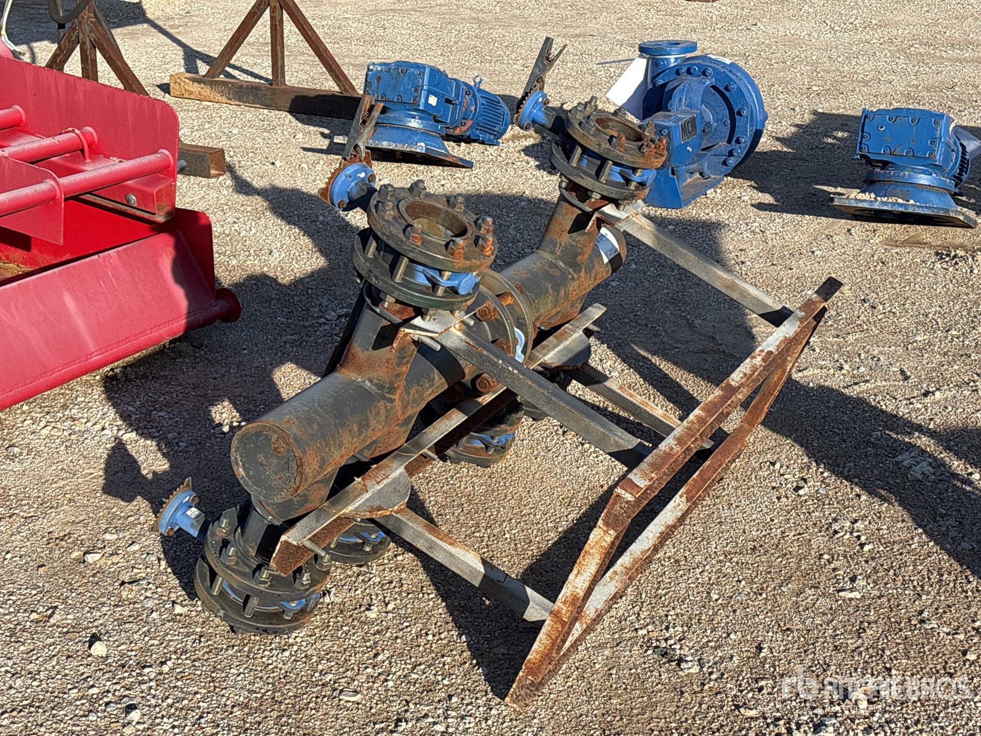 General Appearance with Bild, Ecke vorne rechts