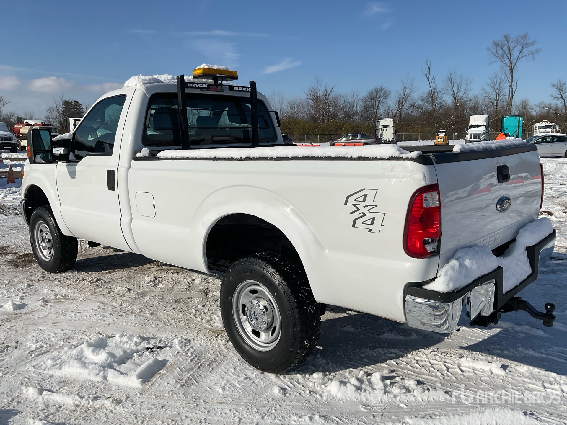 General Appearance with Imagen: esquina trasera izquierda