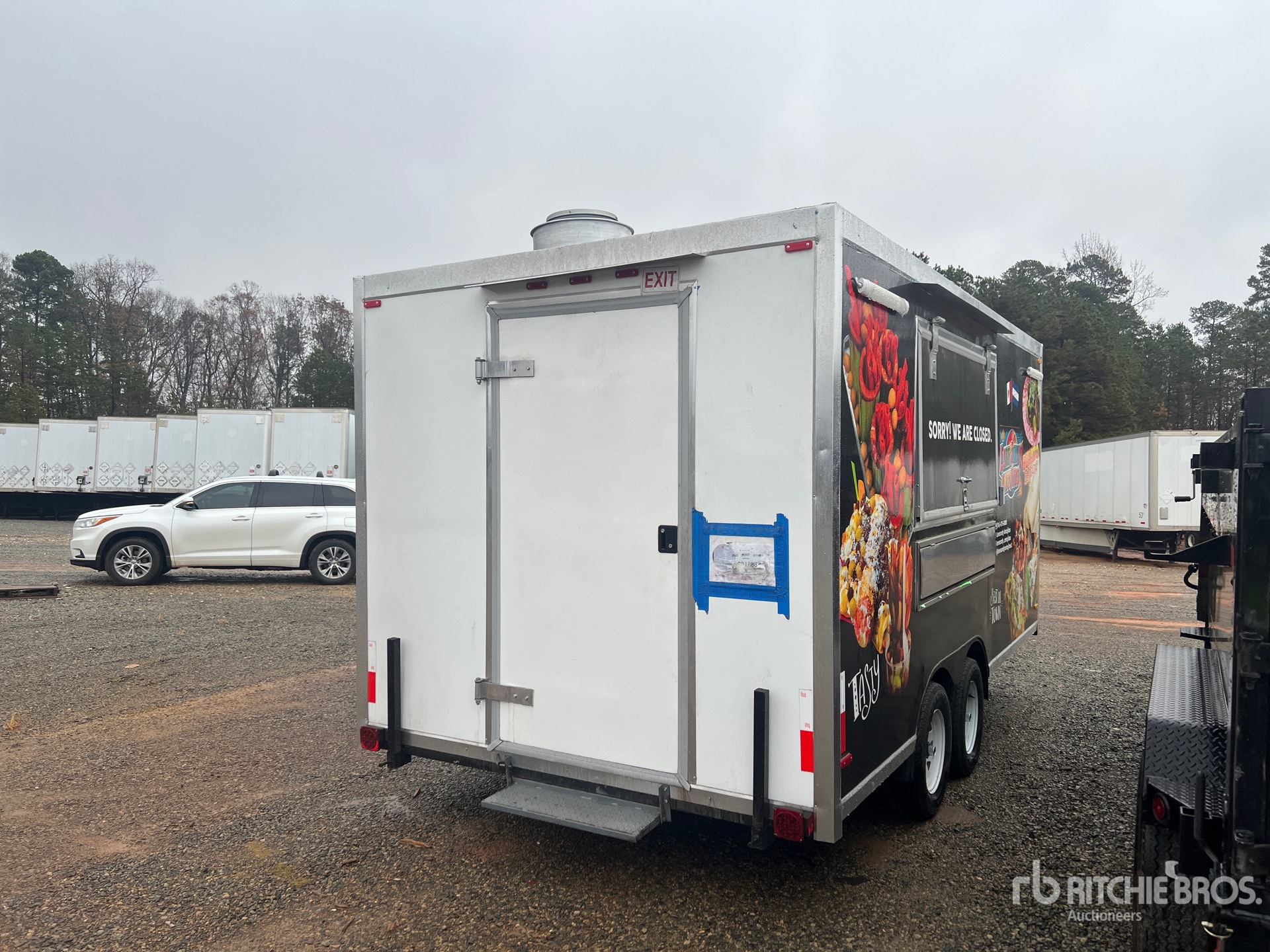 General Appearance with Picture, Right Rear Corner