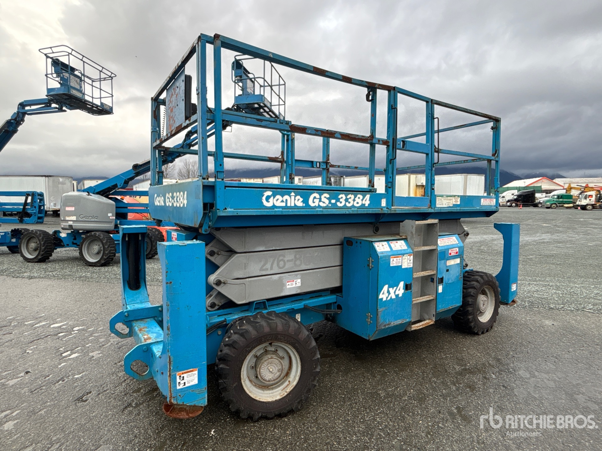 General Appearance with Picture, Left Front Corner