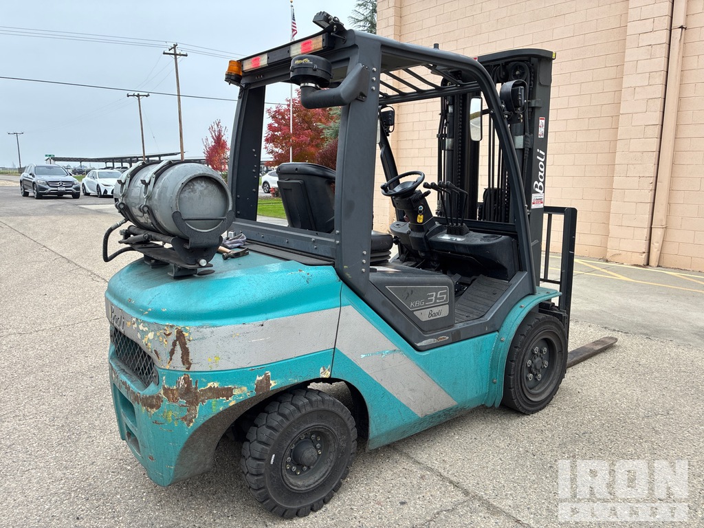 General Appearance - Lift Truck* with Imagen: esquina trasera derecha