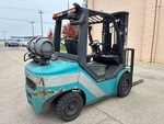 General Appearance - Lift Truck* with Imagen: esquina trasera derecha