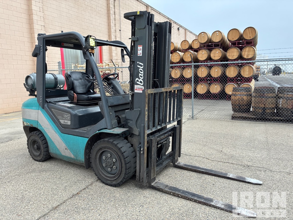 General Appearance - Lift Truck* with Imagen: esquina delantera derecha