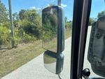 Cab with Espejos