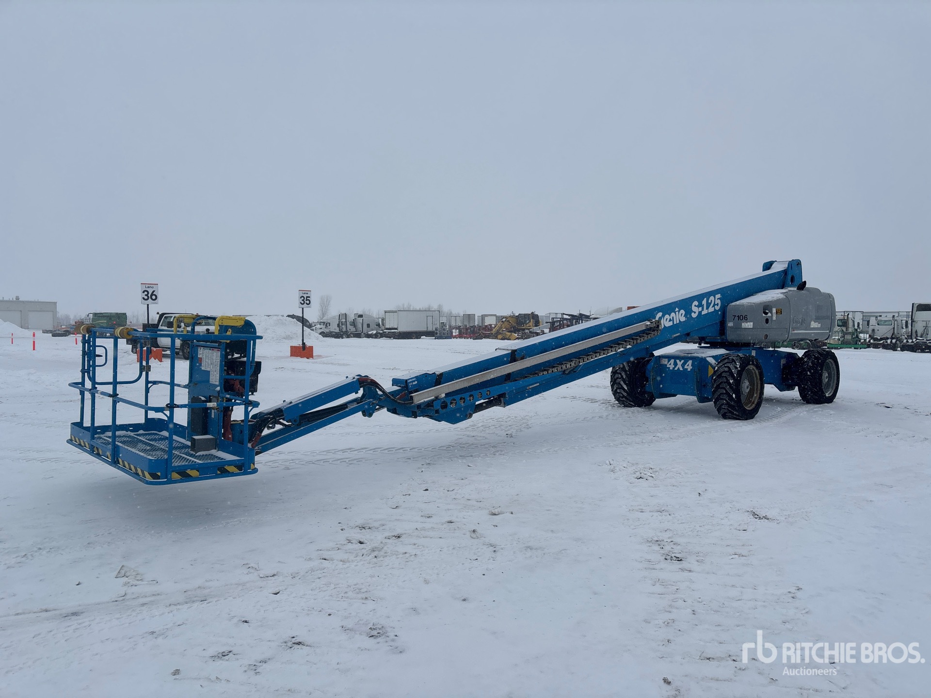 Aspect général with Image, coin avant gauche